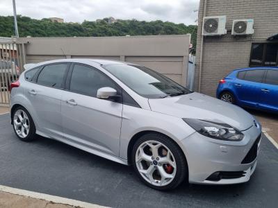 Ford Focus 2.0i EcoBoost ST3 5Dr