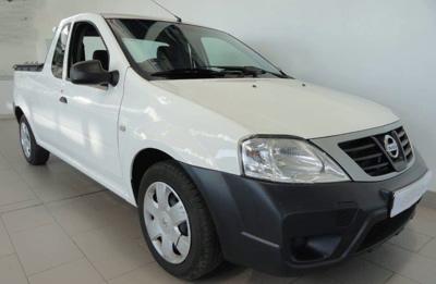 2015 Nissan NP200 1.6i
