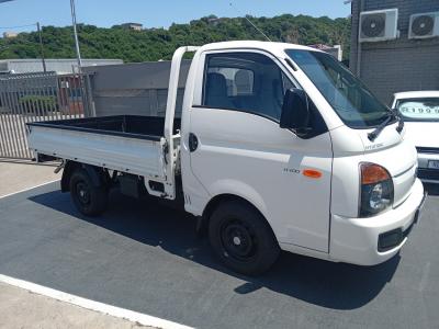 2015 Hyundai H-100 2.6D Drop Sides