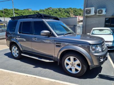Land Rover Discovery 4 TDv6 SE